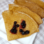 Постный шоколадно-малиновый торт без глютена